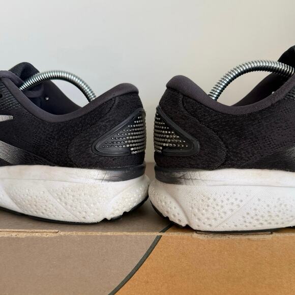 Brooks Ghost 16 Black/Grey/White Women Running Sneakers - SZ 8 - Picture 8 of 15
